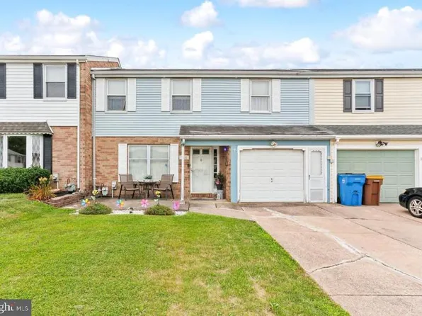 6341 Musket Ct, Bensalem, PA 19020