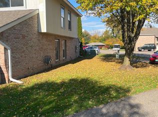 209 Ledgewood Cir #101, Burlington, VT 05401