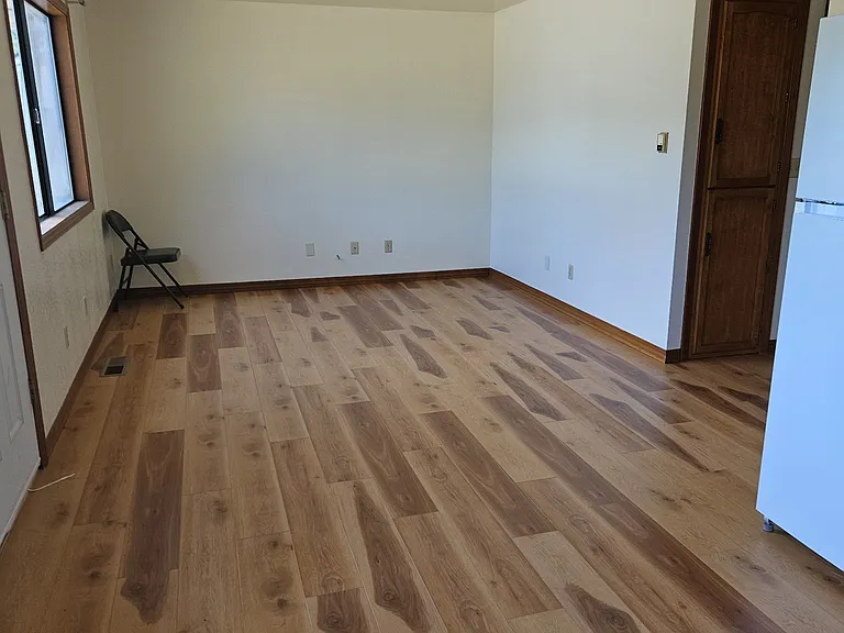 325 SW 7th Ave — Photo 2