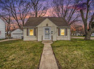 1527 Reycraft Dr, Kalamazoo, MI 49001