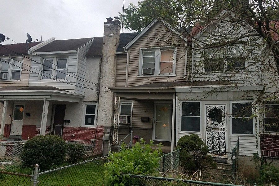 2nd image of 7038 Greenwood Ave