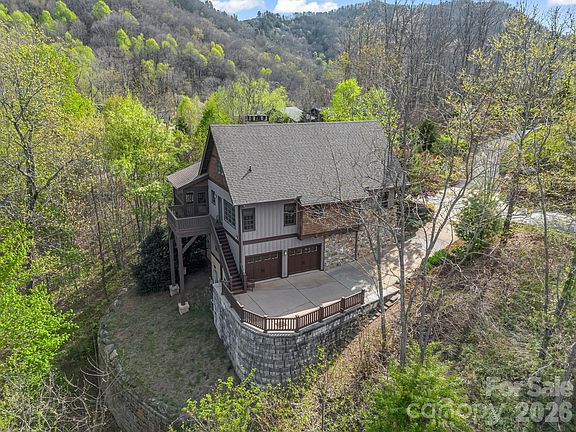 3rd image of 29 Crockett Ridge Rd