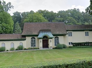 3210 Saint Davids Rd, Newtown square, PA 19073