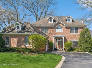 1236 Heatherfield Ln, Glenview, IL 60025