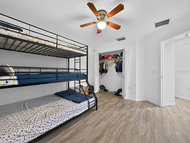 13405 SW 86th Ave — Photo 14