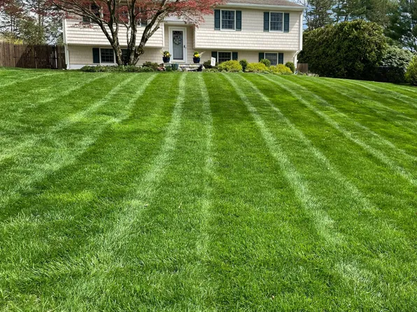 28 Quaker Ridge Road, Bethel, CT 06801