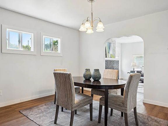 4th image of 3422 Edison St