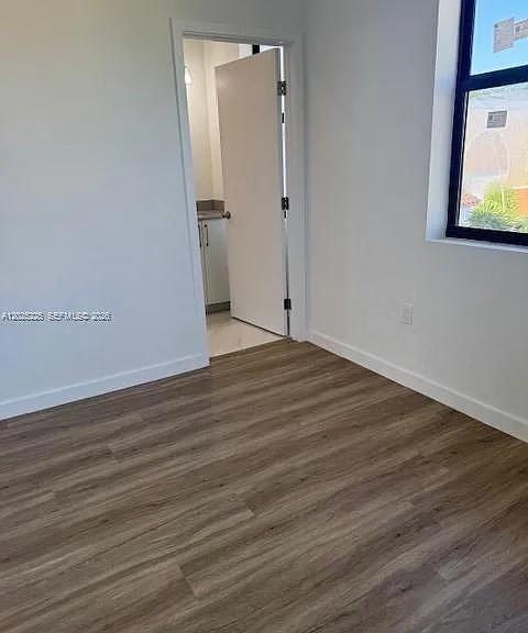 64 NW 10th Ter #64 — Photo 14