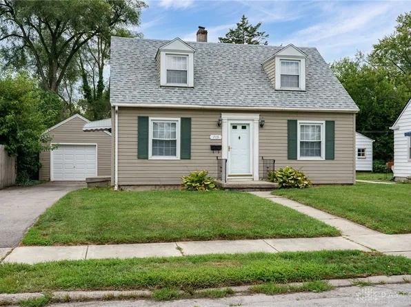 715 June Dr, Fairborn, OH 45324