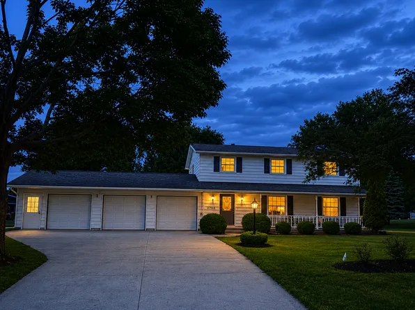 2750 Riverside Ln NE, Rochester, MN 55906