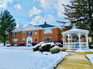 2395 Euclid Heights Blvd #B-2, Cleveland, OH 44106