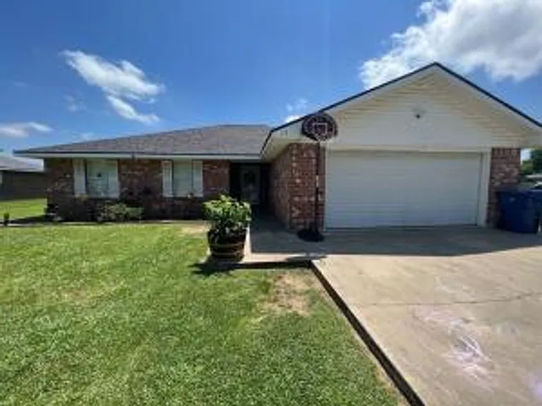 113 Mayhaw St — Photo 1