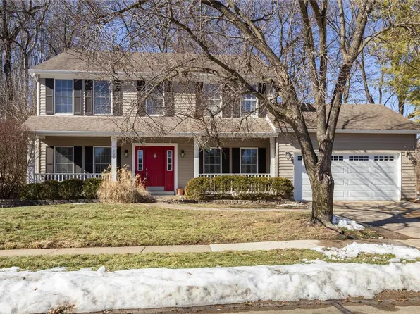 795 McBride Pointe Dr, Wildwood, MO 63011