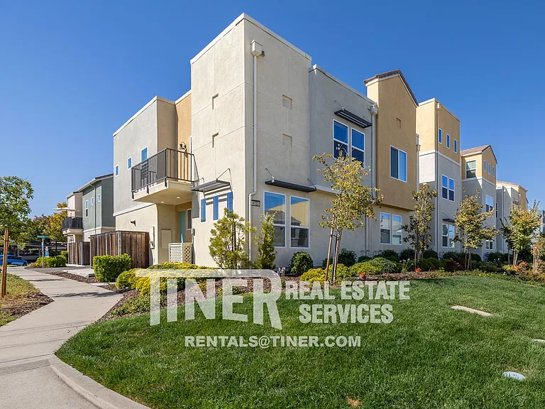 4152 Rotor Ln — Photo 34