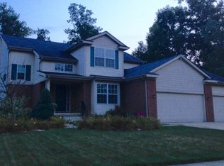 2421 Lorraina Ln, Hartland, MI