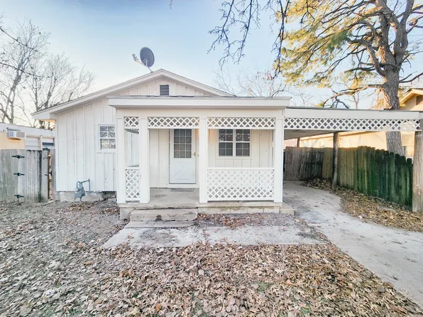 221 N Woodrow Ave, Bartlesville, OK 74003