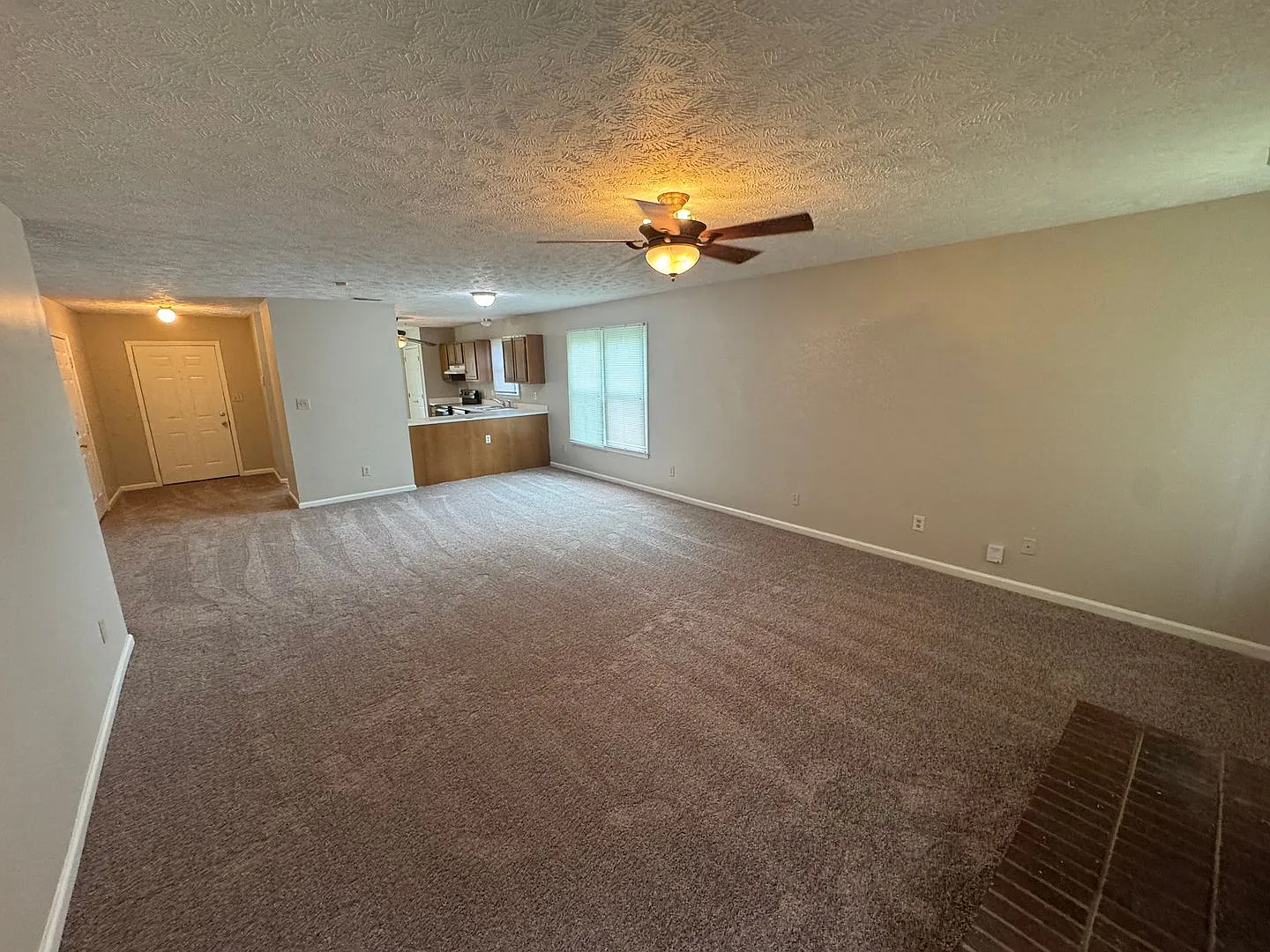 For Rent - 3 bedroom Close to Ft Bragg — Photo 2