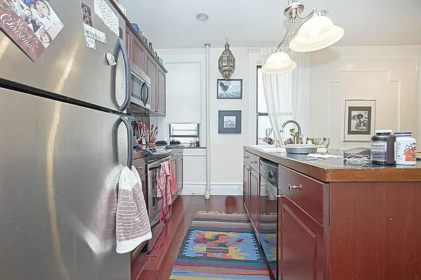 Rented by Corcoran | media 19