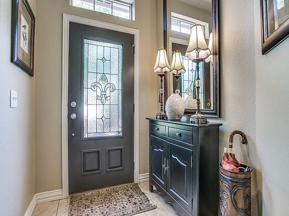 4th image of 3221 Rosehaven Dr Unit 1513