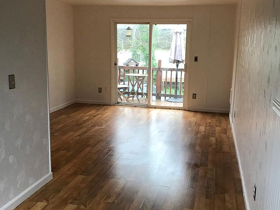 Living room with balcony.