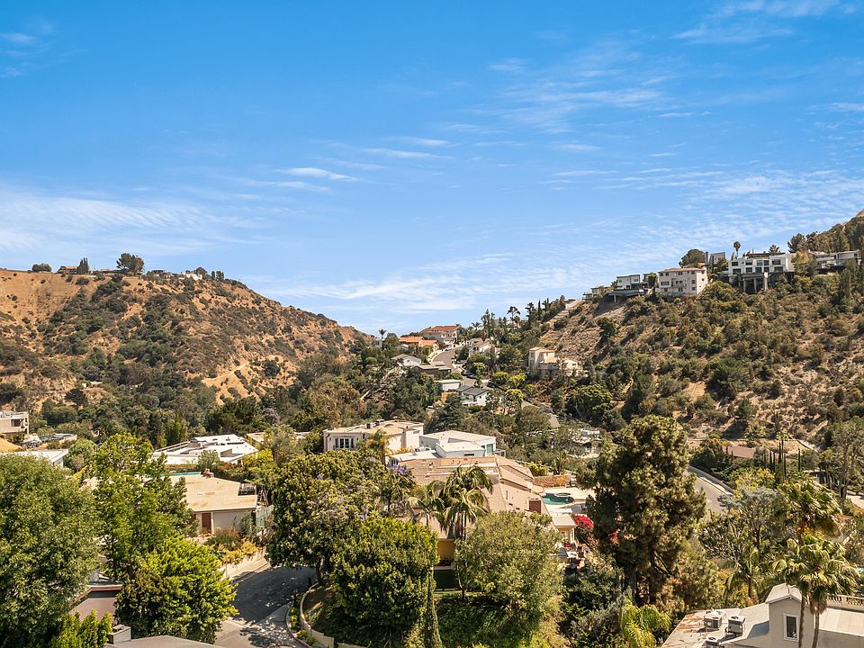 1st image of 2567 Zorada Dr