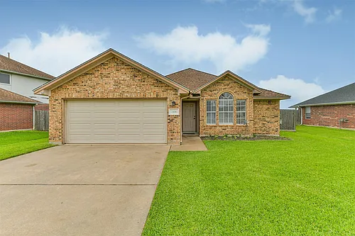 2436 Caroline St Photo 1