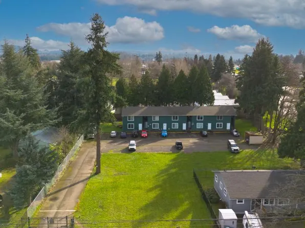 8860 SE Jannsen Rd, Clackamas, OR 97015