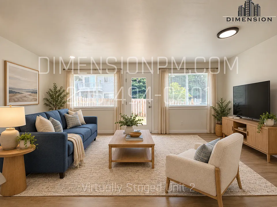 632 N Charleston Ave
