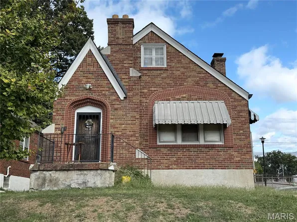 6601 Pasadena Blvd, Saint Louis, MO 63121