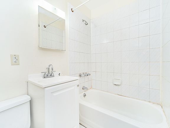 5th image of 132 W 109th St #2E