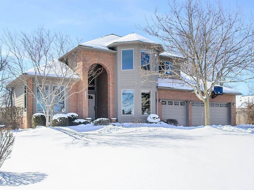 1st image of 1741 Monterey Ct