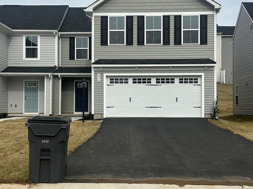1st image of 236 Thicket Dr