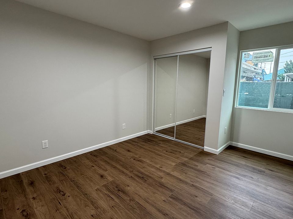 1st image of 1345 W 59th St #2