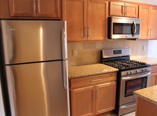 5 Wesley St, Newton, MA 02458