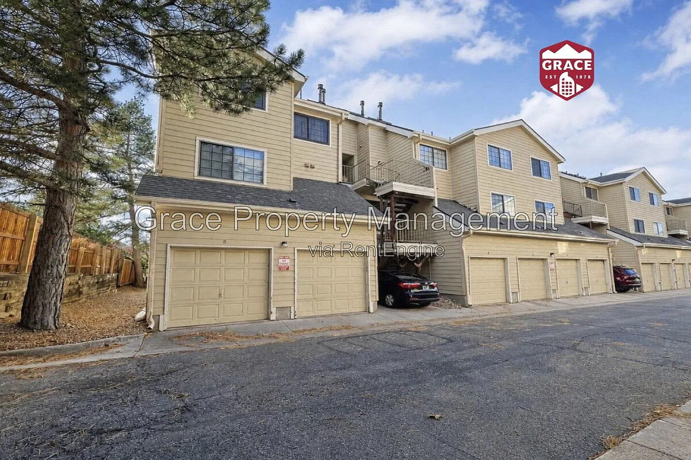2 bed, 2.0 bath, 1028 sqft, $1,945 — Photo 1