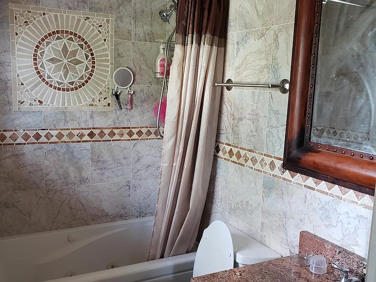 9403 Clancy Dr — Photo 7