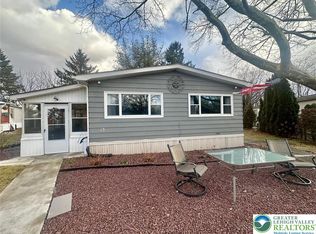 13 Longwood Cir, Bath, PA