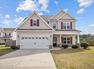 106 Gillcrest Ln, Hubert, NC 28539