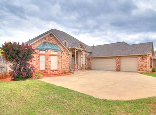 14612 Fossil Creek Ln, Oklahoma City, OK 73134