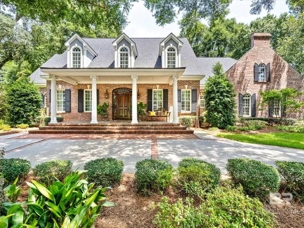 62 Clarise Cir, Mobile, AL 36608