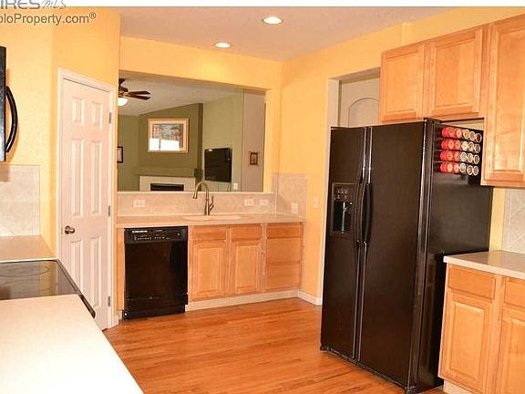 42 inch Maple Cabinets all Appliances included