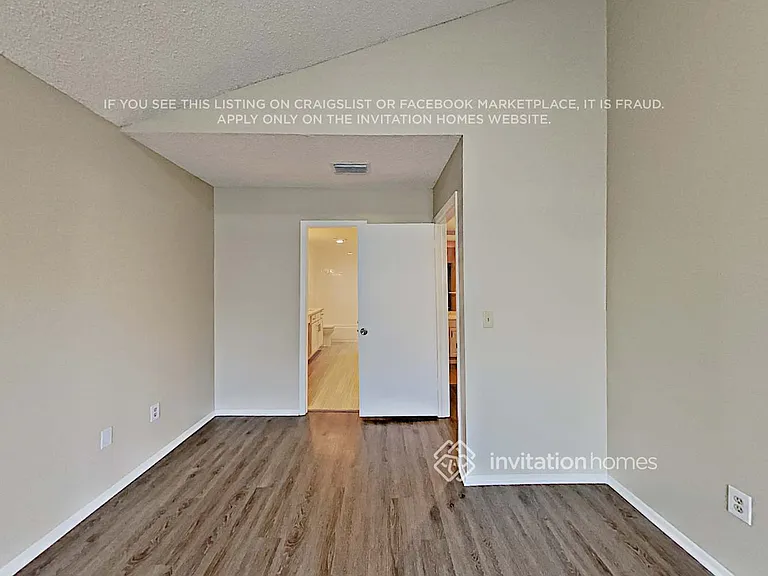 562 Cidermill Pl — Photo 8