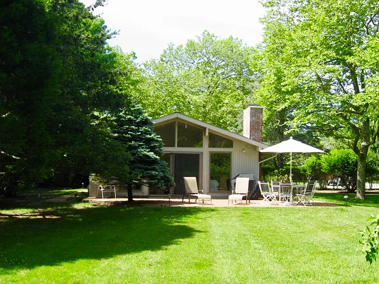 Bluff Rd — Photo 11