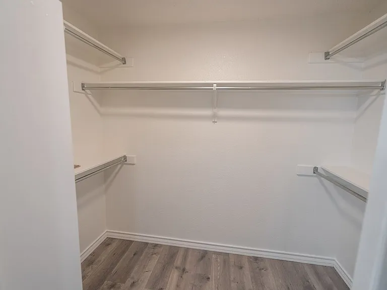 3136 Tealwood Pl — Photo 9