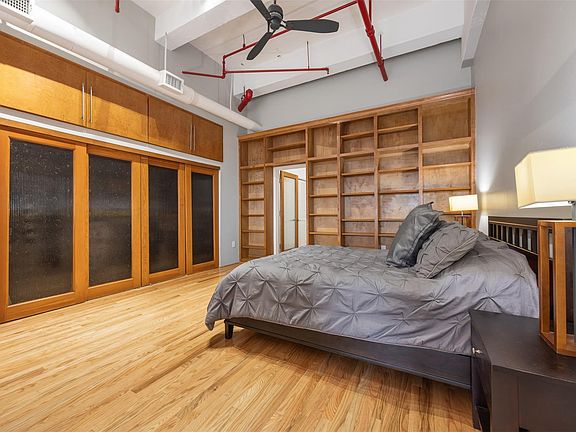 5th image of 705 Main St Unit 513