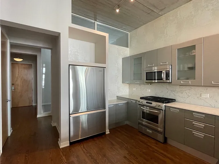 5430 N Sheridan Rd #805 — Photo 16