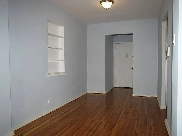 2566 Ocean Ave #C8 — Photo 8