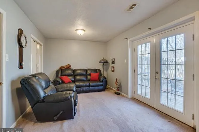 5135 Redbud Rd — Photo 11