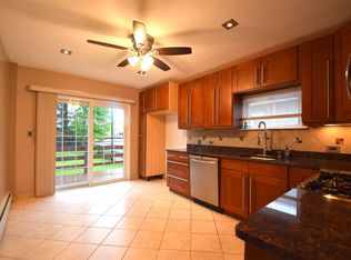 32 W 3rd St, Bayonne, NJ 07002