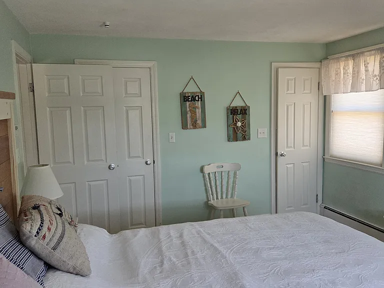 306 Hatherly Rd — Photo 13